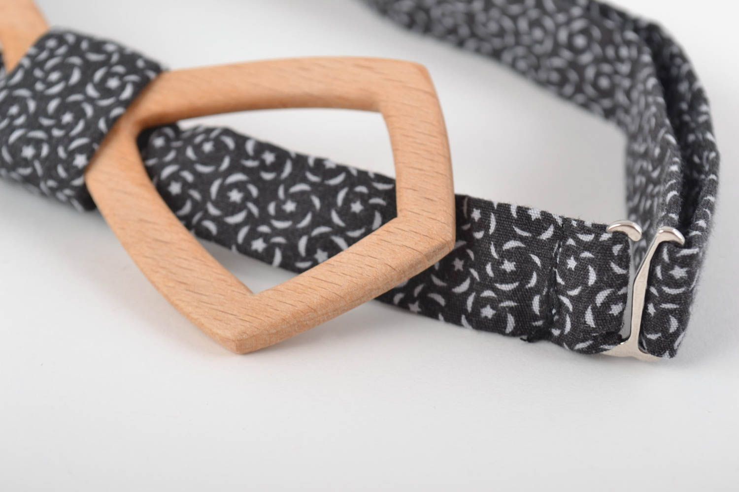 Unusual handmade designer beech wood bow tie with cotton strap photo 2