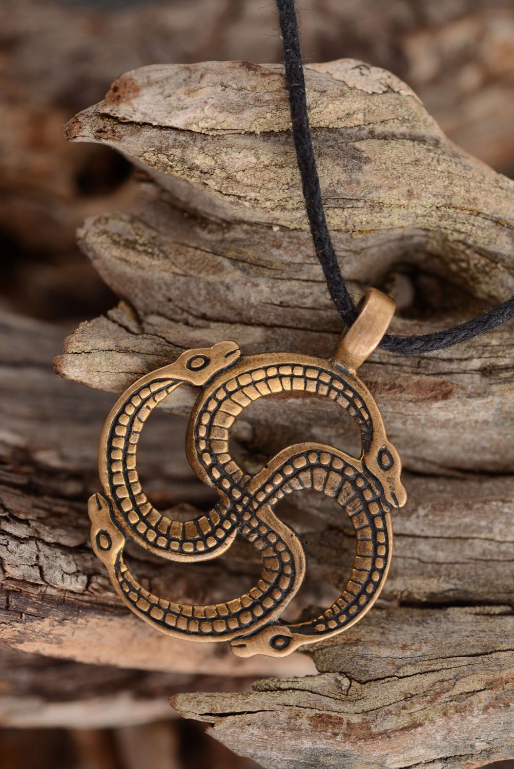 Bronze pendant The Serpent-Kolovrat photo 2