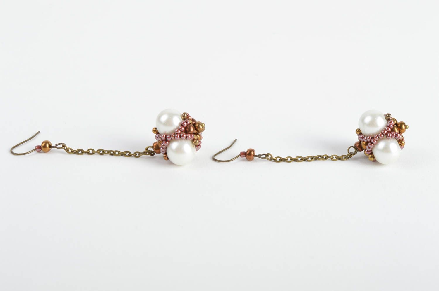 Handmade long dangle earrings with metal chains and pearl like beads photo 4