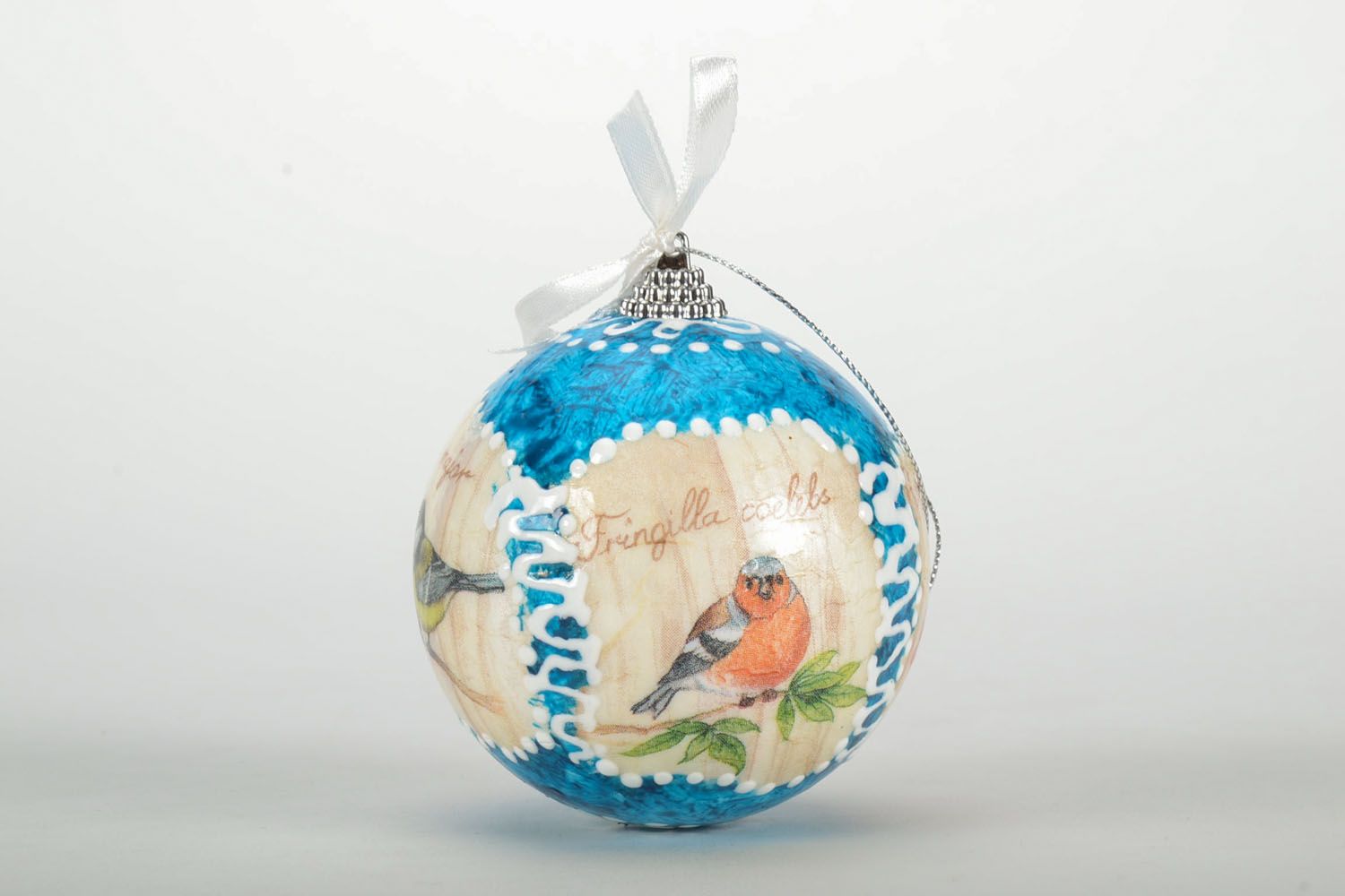 Décoration pour arbre de Noël en forme de boule photo 3