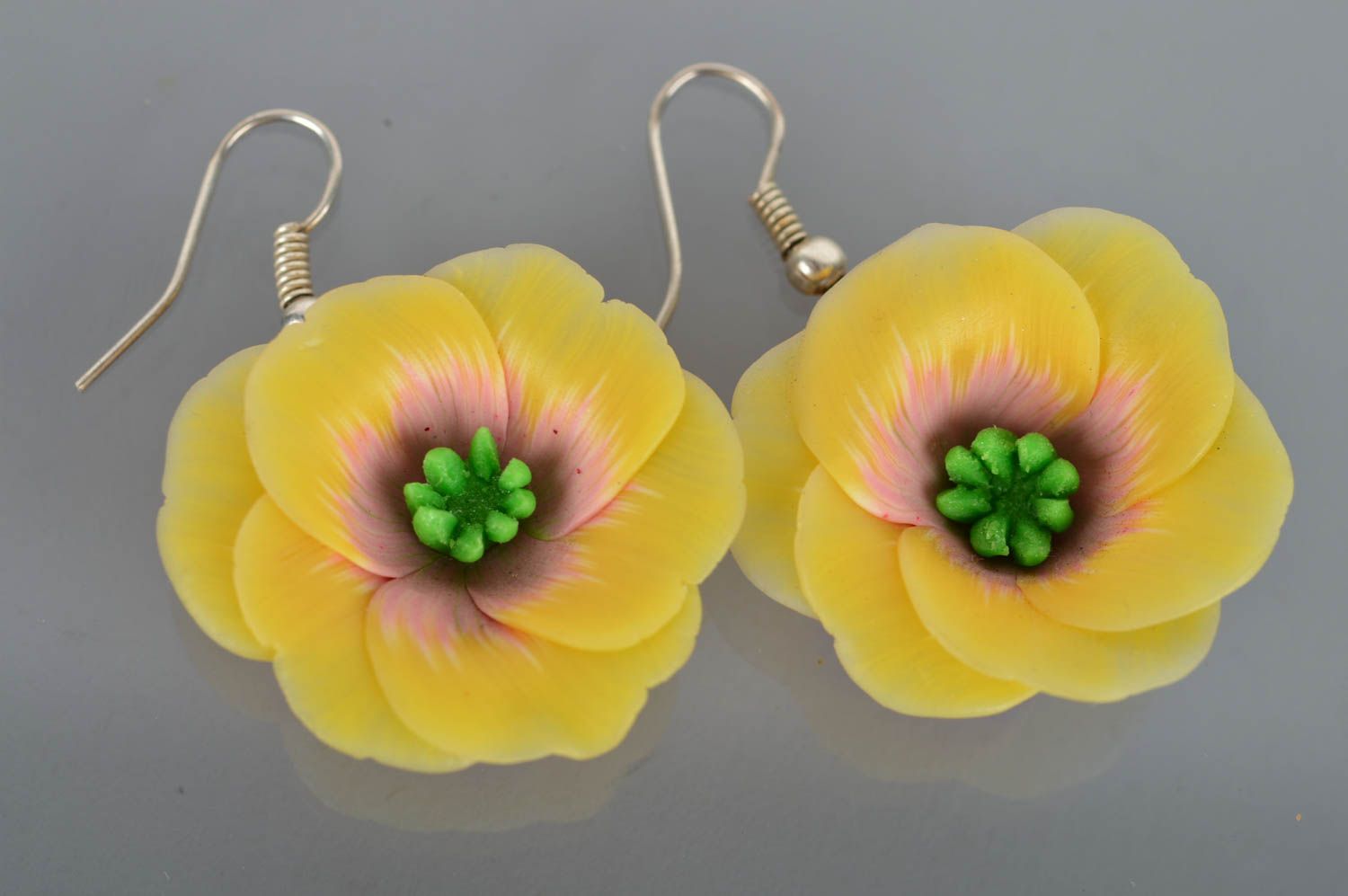 Beautiful handmade designer polymer clay flower earrings yellow and pink photo 2