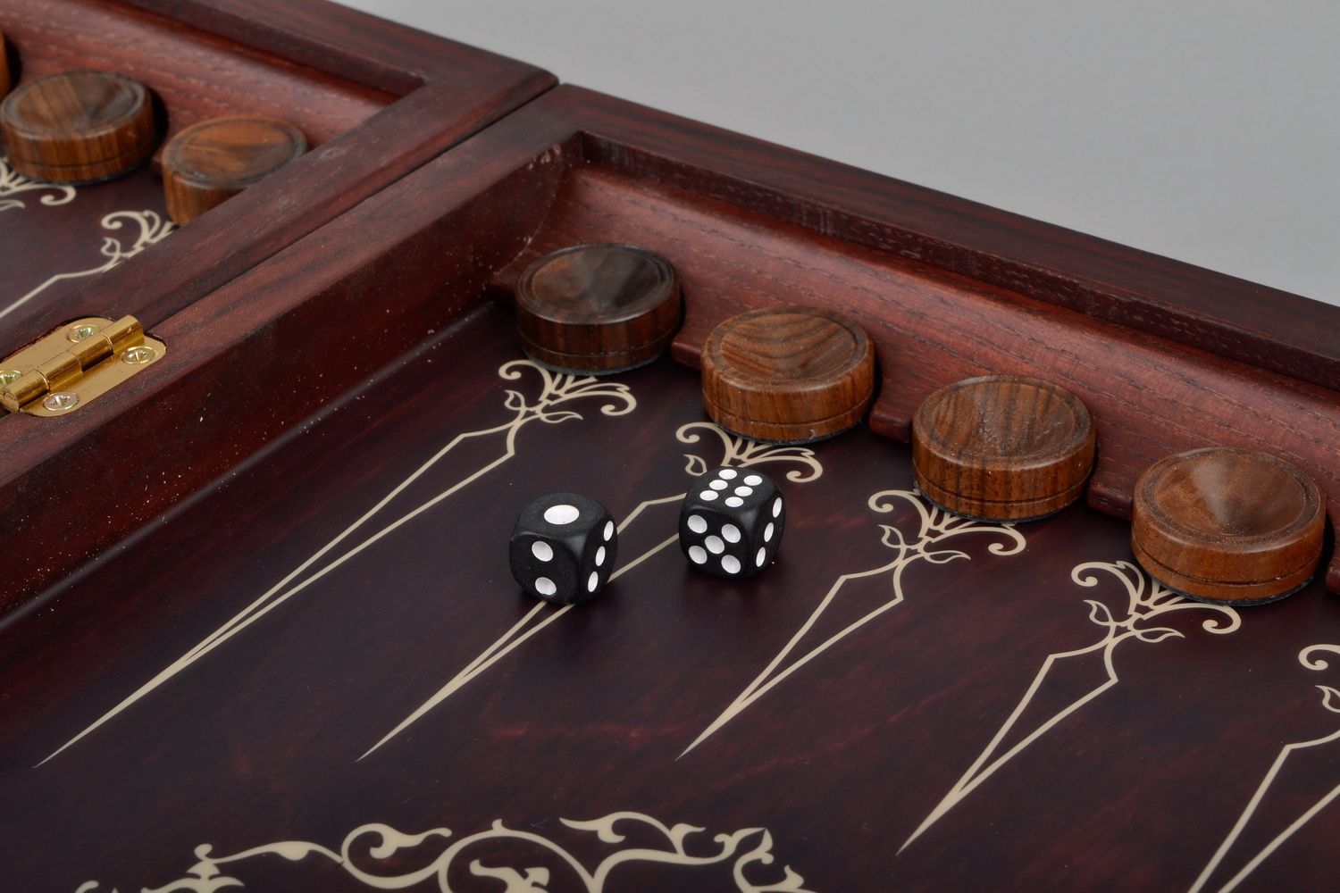 Set de backgammon de madera foto 3