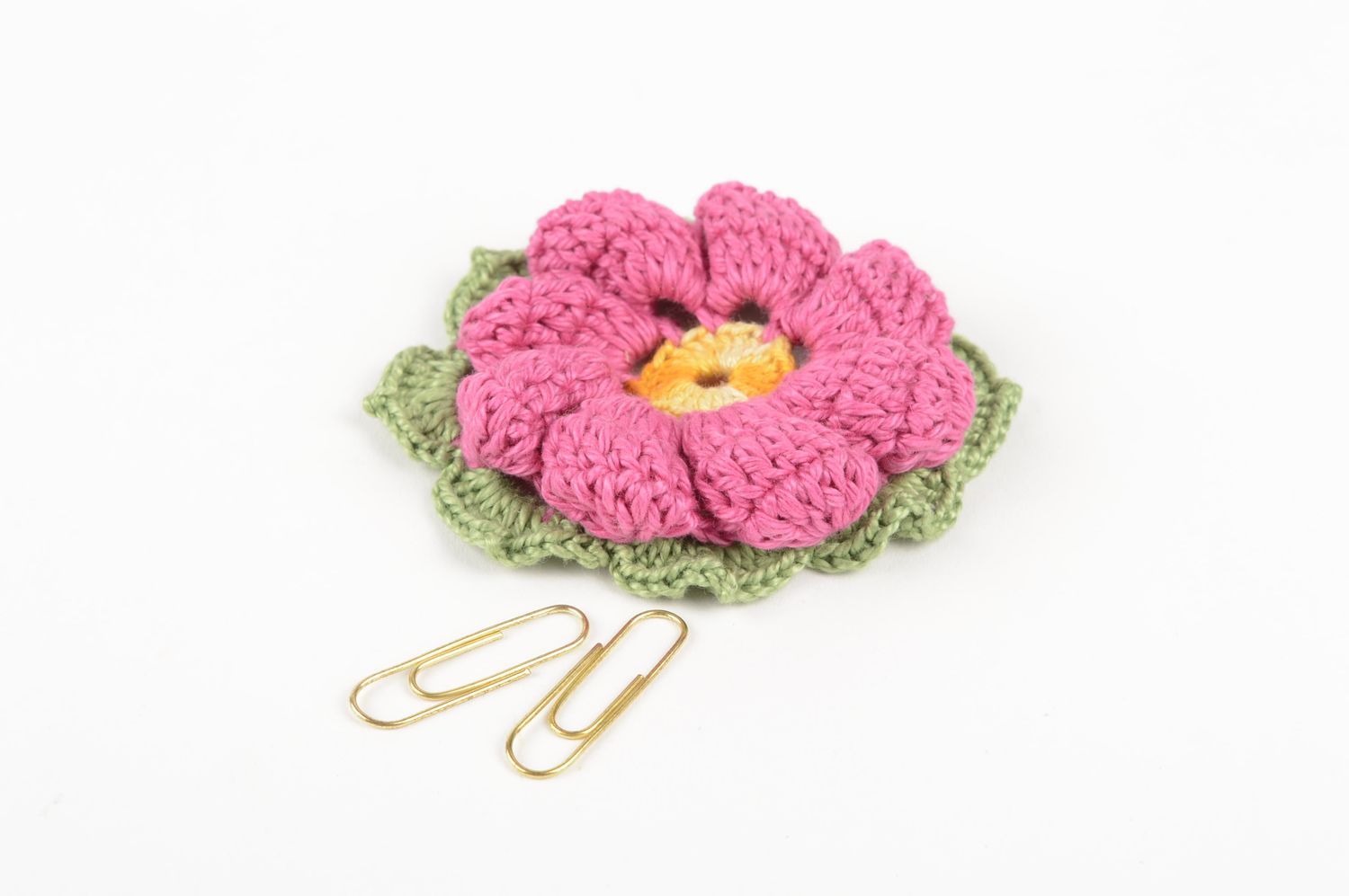 Handmade designer accessory tender crocheted flower stylish blank for brooch photo 5