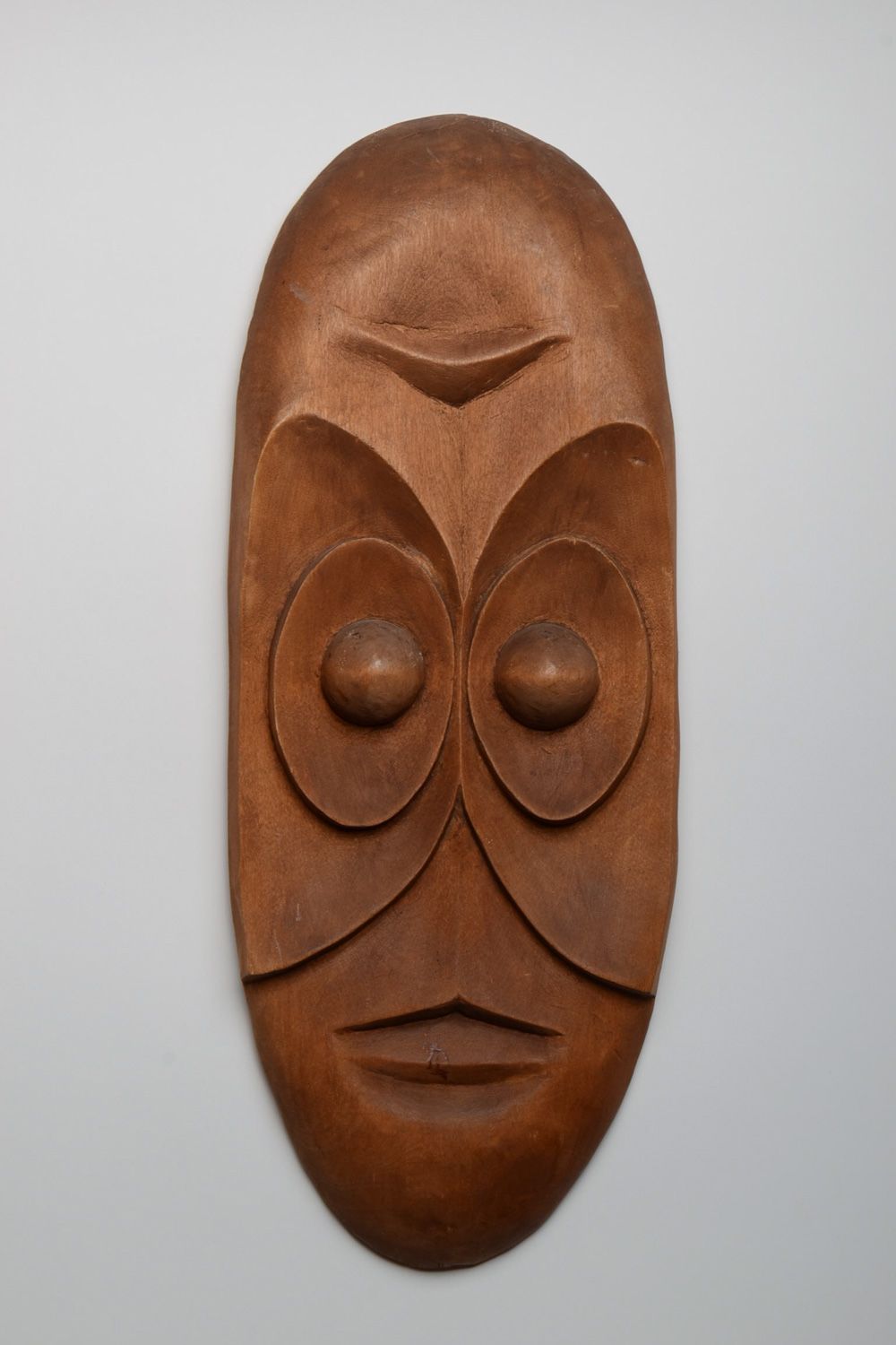 Máscara africana de madera hecha a mano para decorar paredes tallada original foto 1