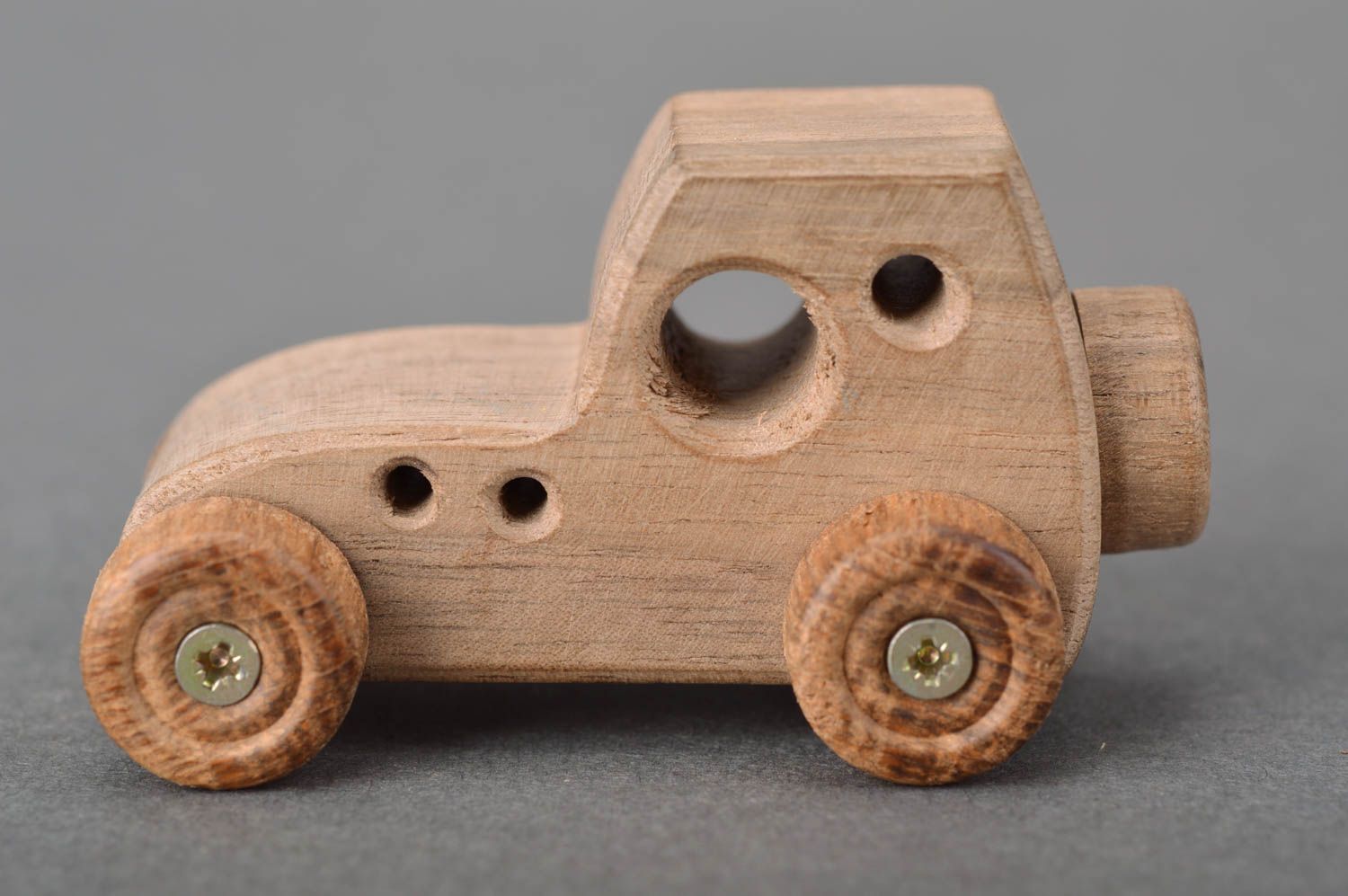 Juguete de madera coche hecho a mano ecológico bonito original para niños foto 5