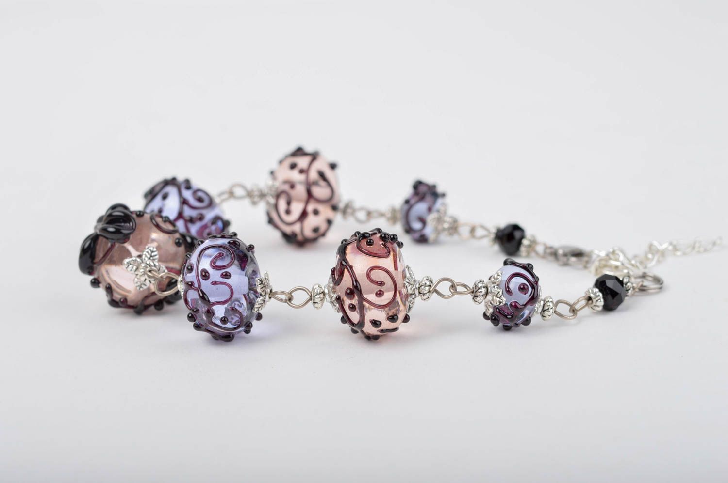 Stylish handmade glass bracelet beaded bracelet designer accessories for girls photo 2