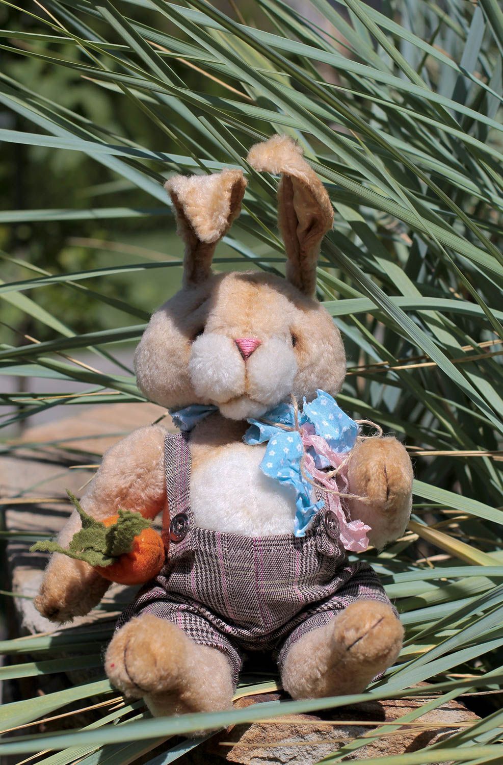 Stoff Kuscheltier handgefertigt Spielzeug Hase Kinder Spielsache stilvoll  foto 5