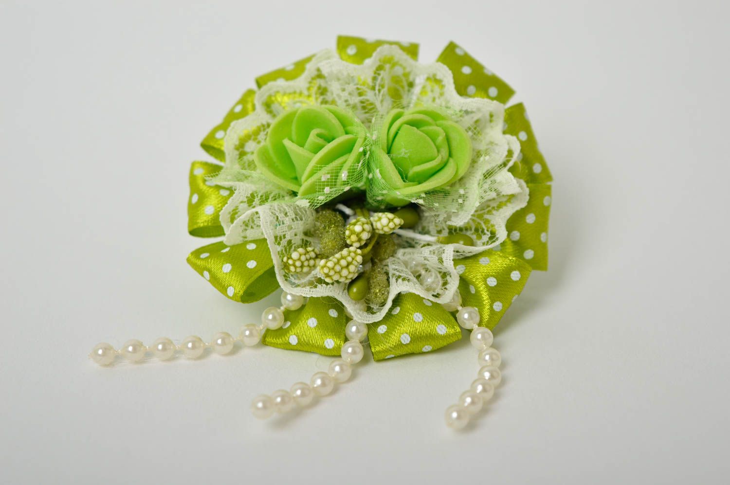 Handmade green scrunchy stylish satin bow barrette scrunchies for children photo 2