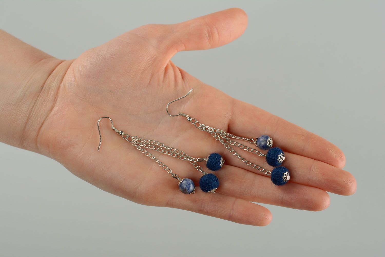 Long earrings with sodalite photo 5