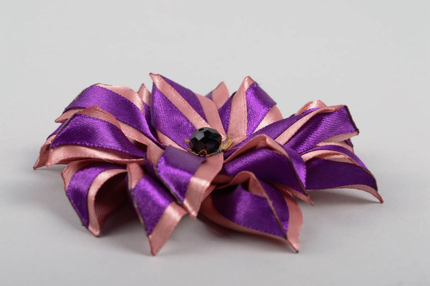 Schöne violette Blume Haarspange handgemachter Schmuck Accessoire für Mädchen foto 3