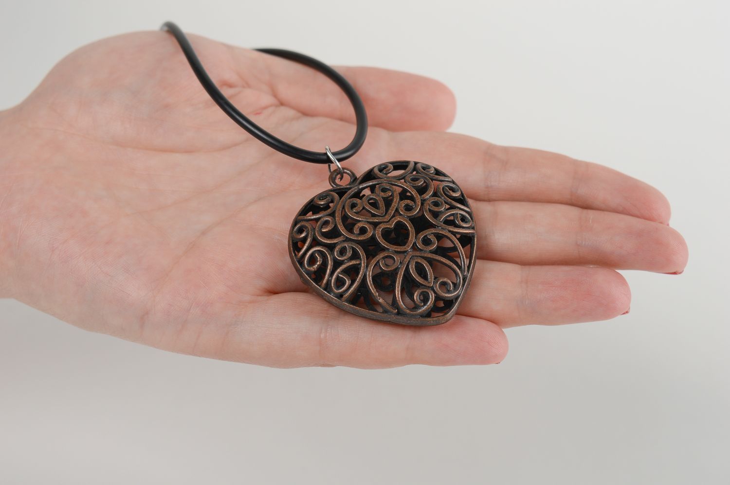 Metal pendant handmade metal jewelry metal accessories heart pendant for girls photo 5