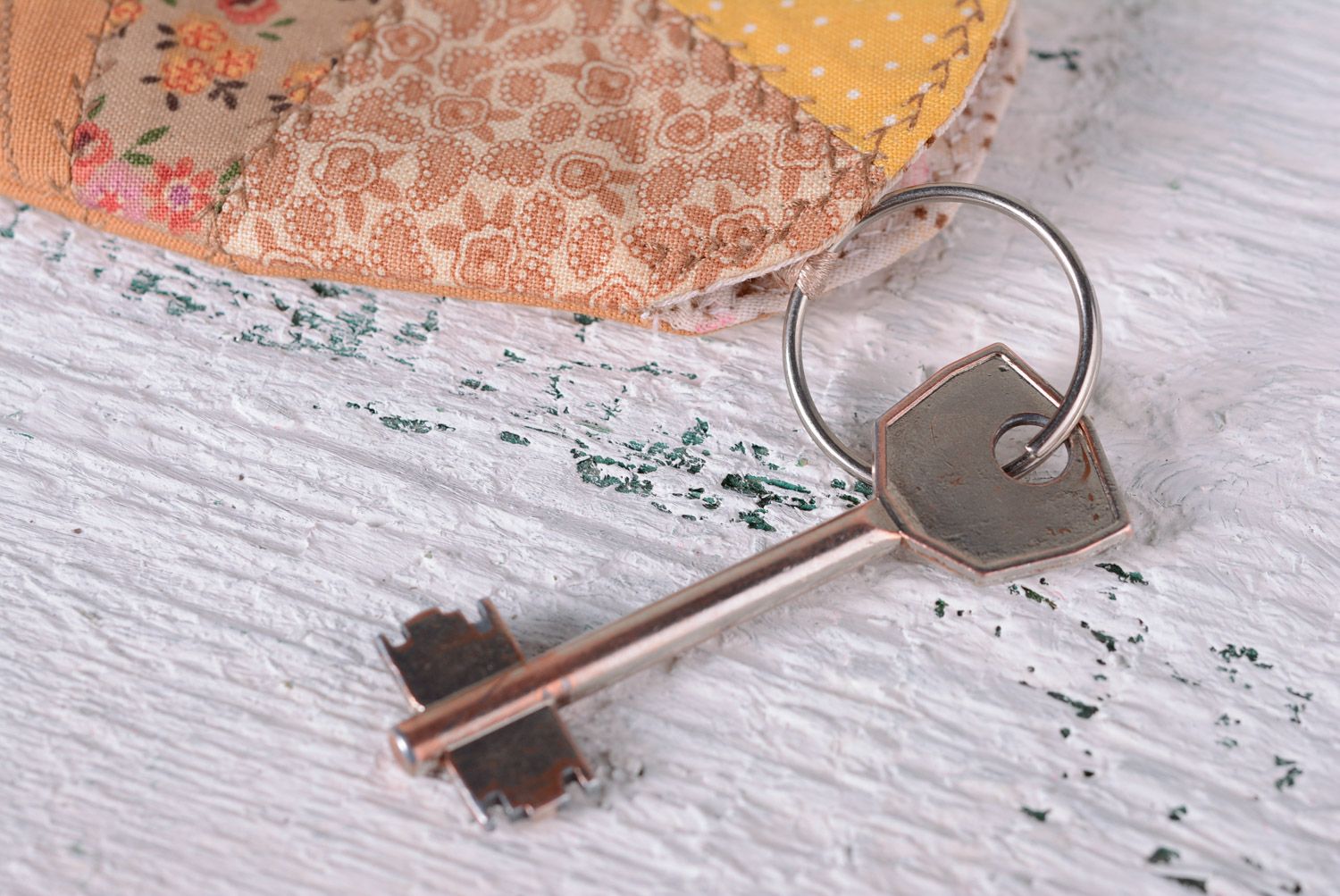 Handmade Stoff Schlüsselanhänger Kater aus Baumwolle schön künstlerisch  foto 2