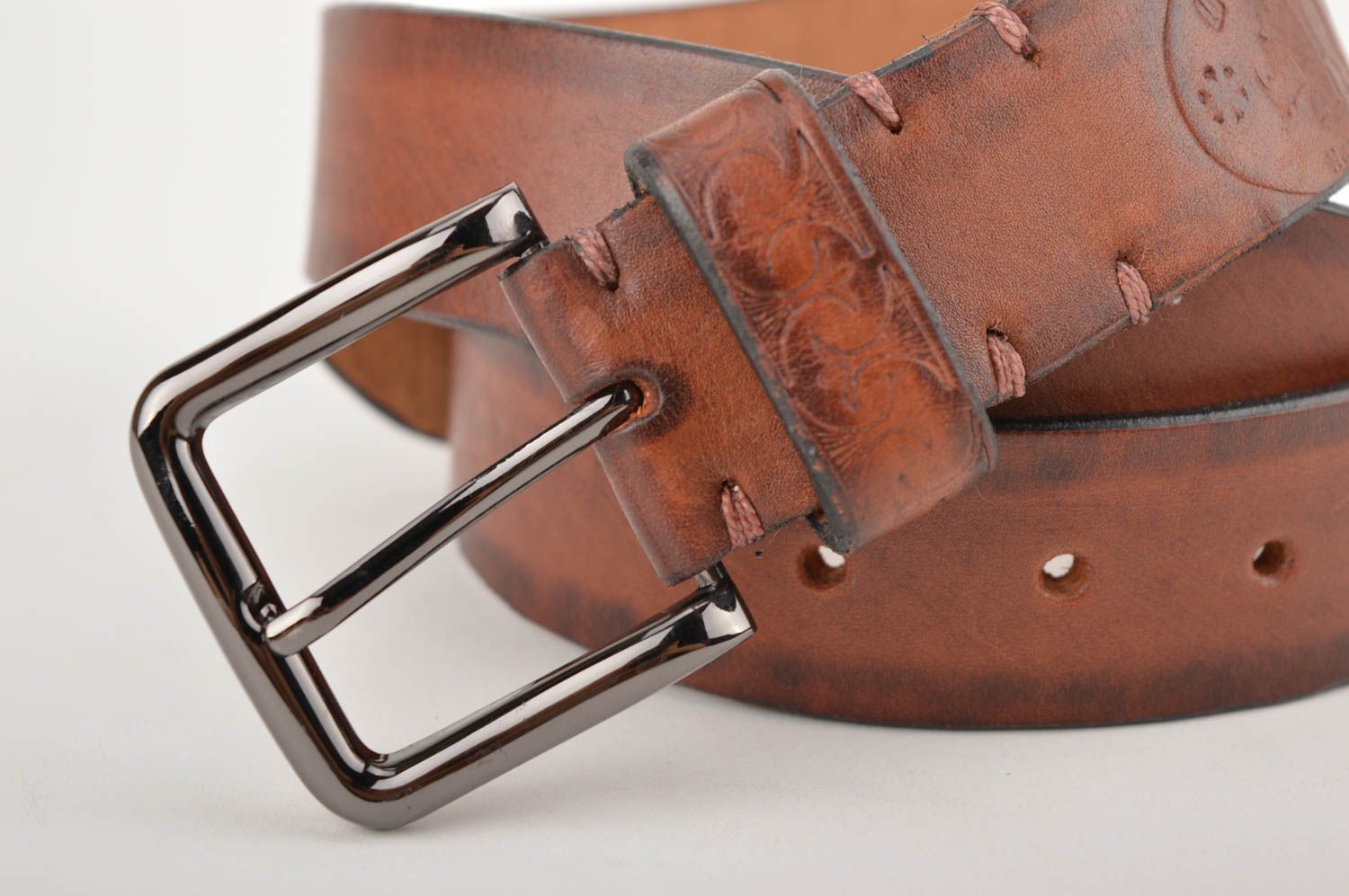 Кожаный ремень хенд мейд ремень мужской кожаный аксессуар для мужчин коричневый фото 4