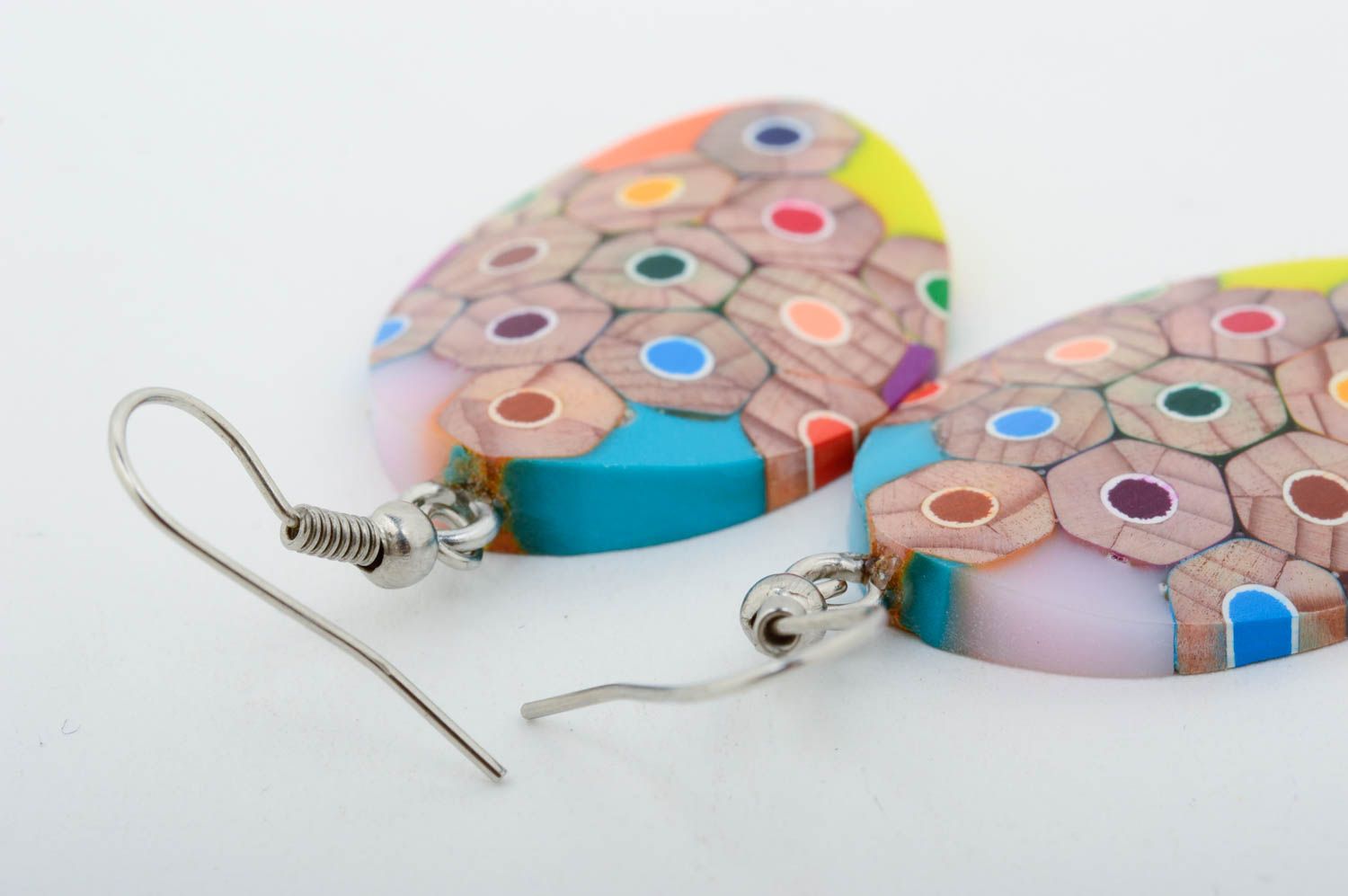 Boucles d'oreilles multicolores Bijou fait main crayons argile Cadeau pour femme photo 5