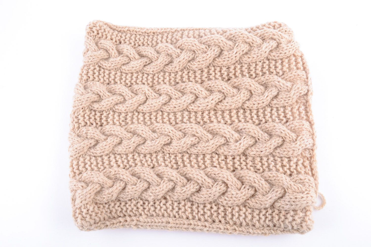 Small beige handmade pillow case knitted of semi-woolen threads with zipper photo 3