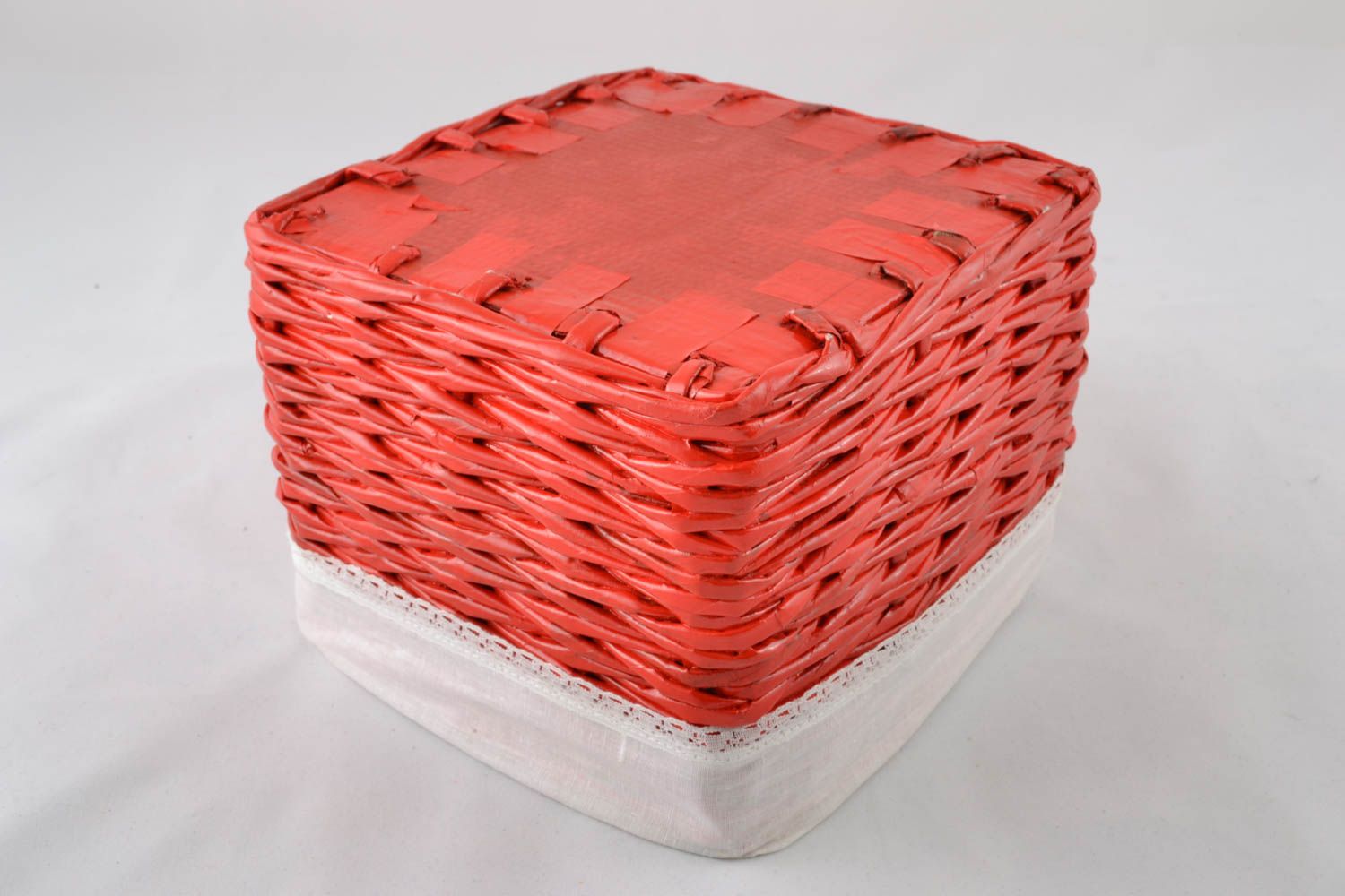 Paper woven basket photo 3