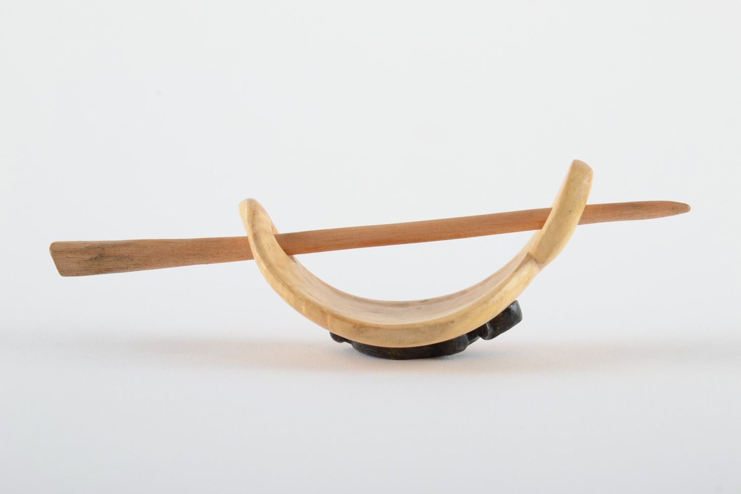 Barrette à cheveux en bois avec bâton faite main originale accessoire pour femme photo 3