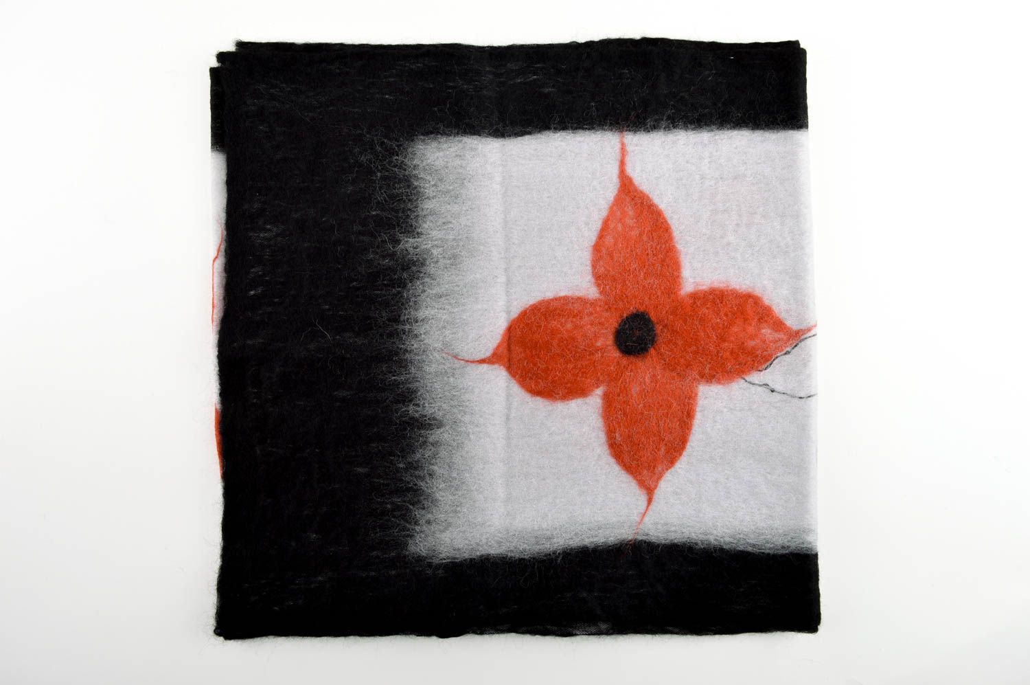 Шерстяной шарф с цветами шарф ручной работы женский шарф черный с красным фото 2