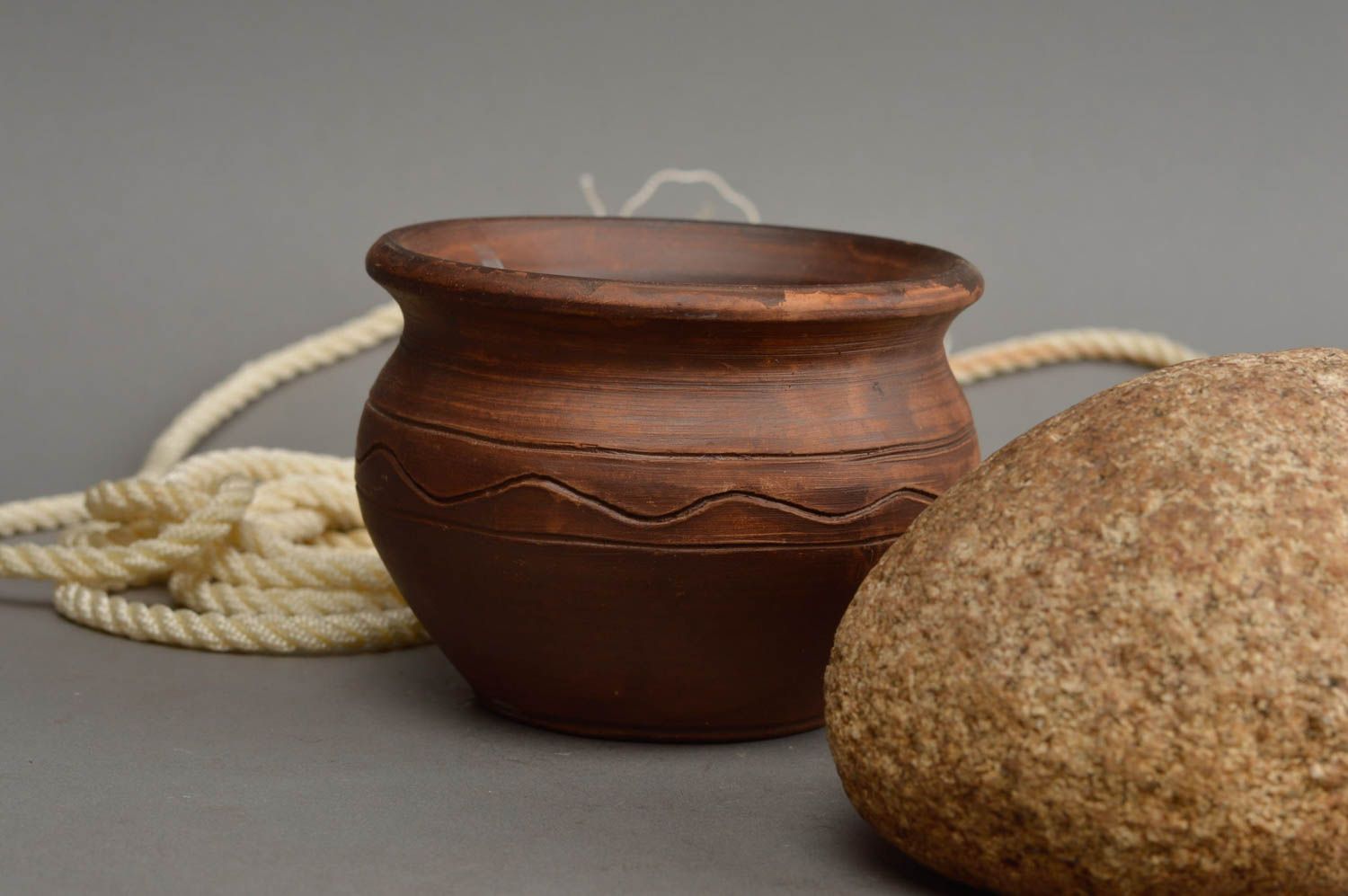 Pot de cuisine en argile rouge fait main original vaisselle brune poterie photo 1