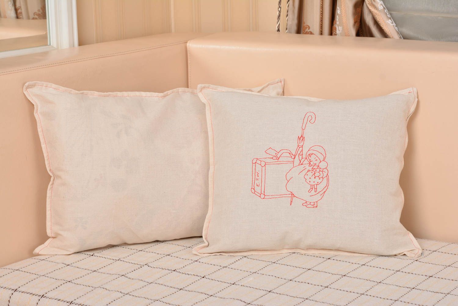 Handmade beautiful designer pillow cover sewn of natural semi linen cloth photo 5