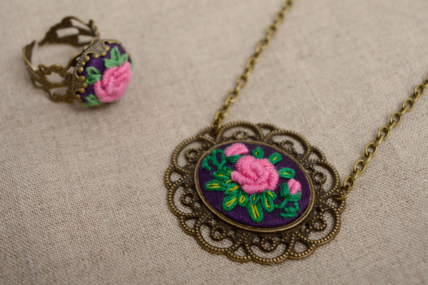 Designer pendant with embroidery on long chain photo 5