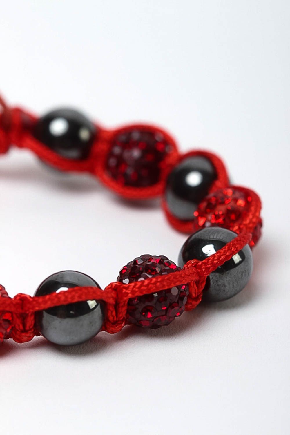 Bracelet tendance Bijou fait main lacet rouge design cadeau Accessoire femme photo 3