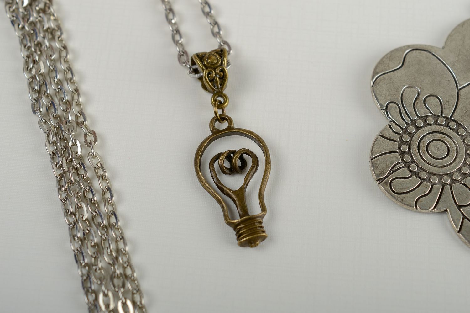 Stylish pendant handmade pendant on chain metal pendant metal jewelry for girls photo 1