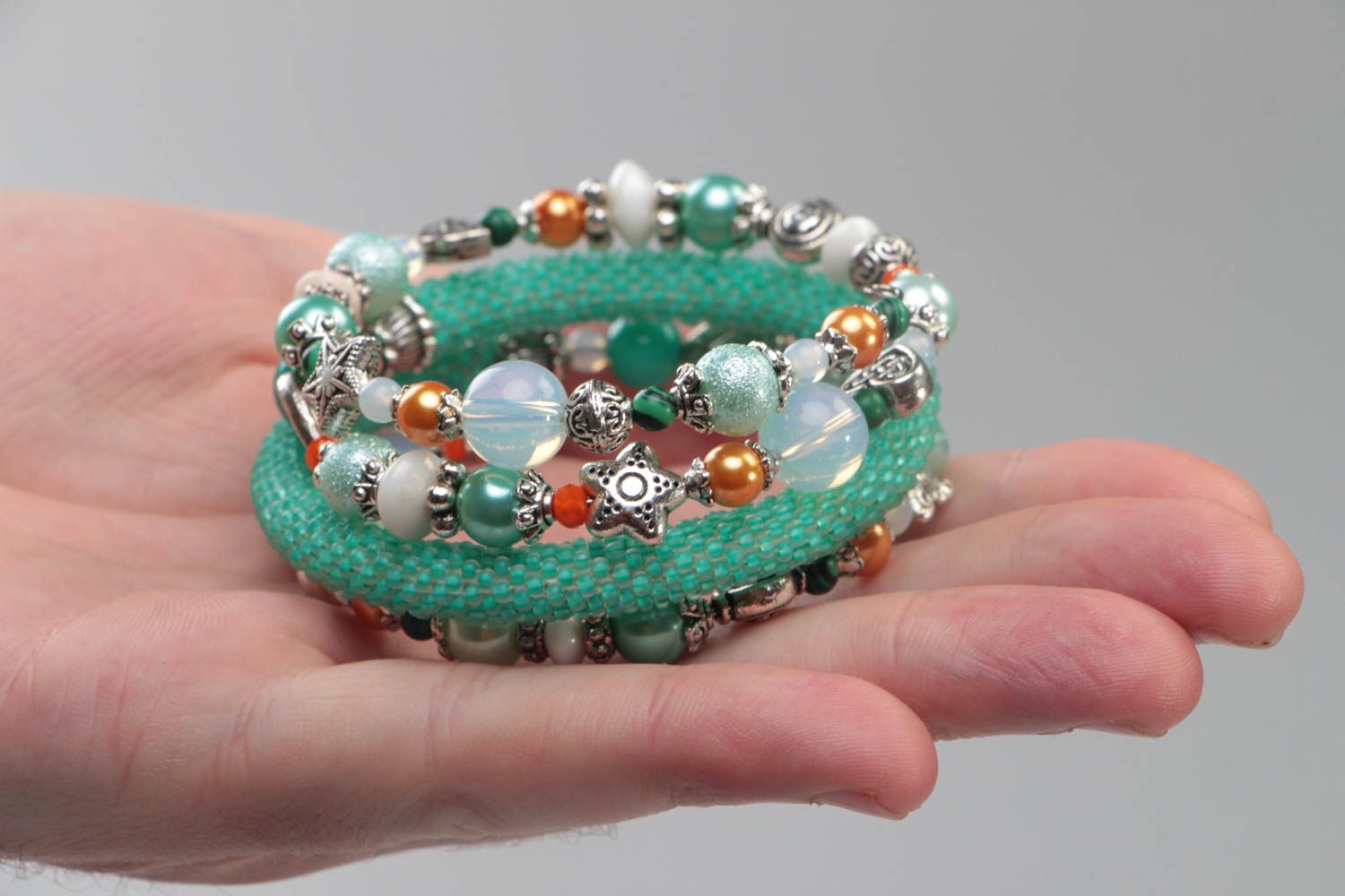 Bracelet vert Bijou fait main de pierres naturelles large design Cadeau femme photo 5