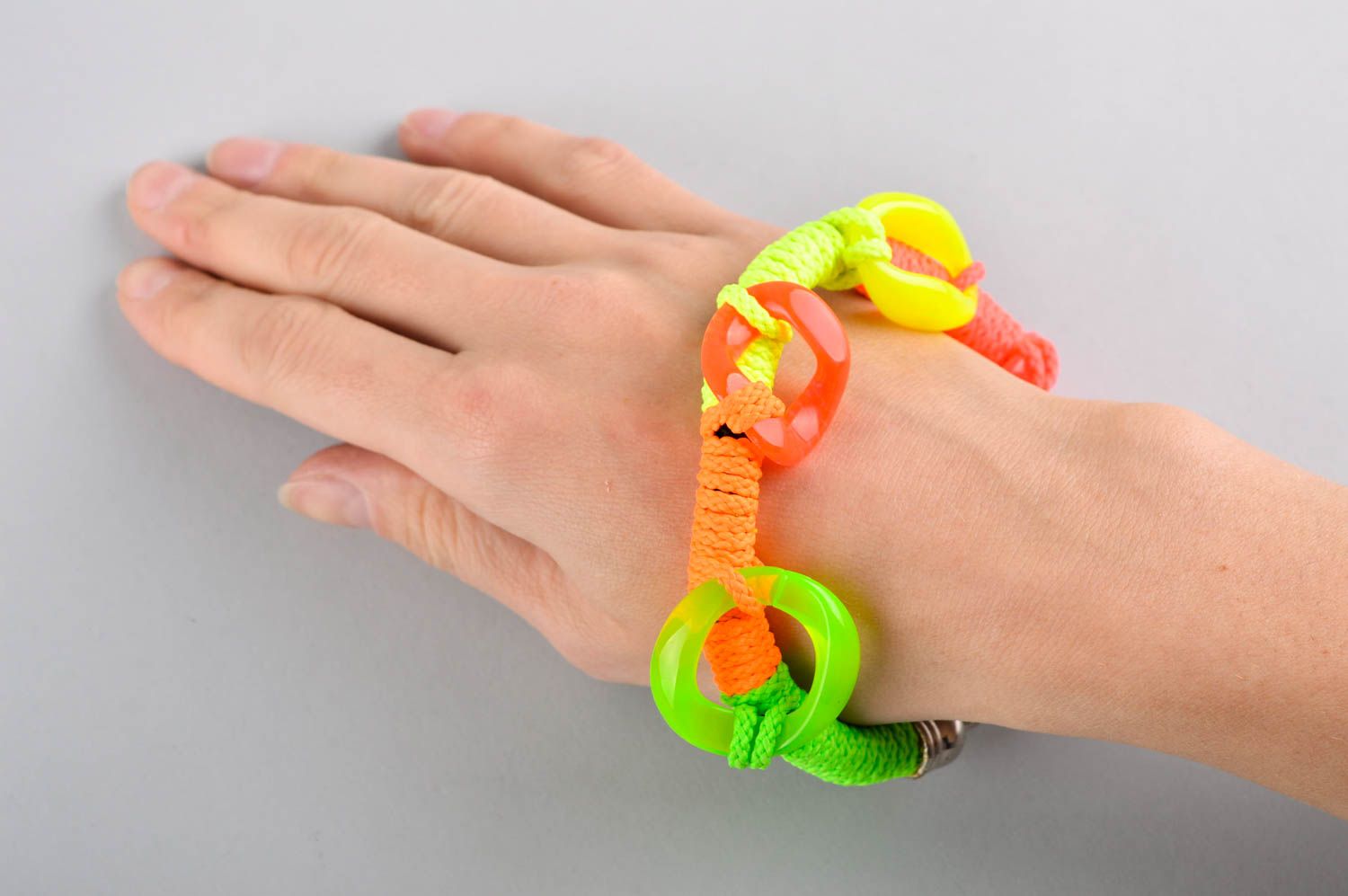 Armband Stoff handgemachtes Armband Frauen stilvoller Schmuck für Frauen foto 4