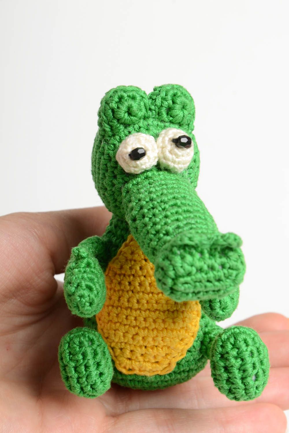 Jouet tricoté au crochet Peluche faite main Cadeau enfant original Crocodile photo 5