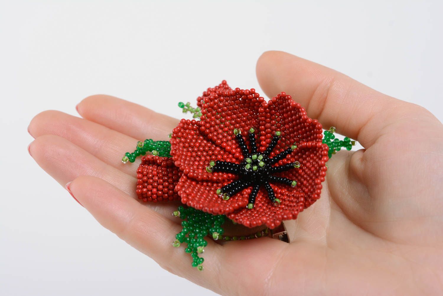 Handmade designer volume flower brooch woven of seed beads Red Poppy with leaves photo 4
