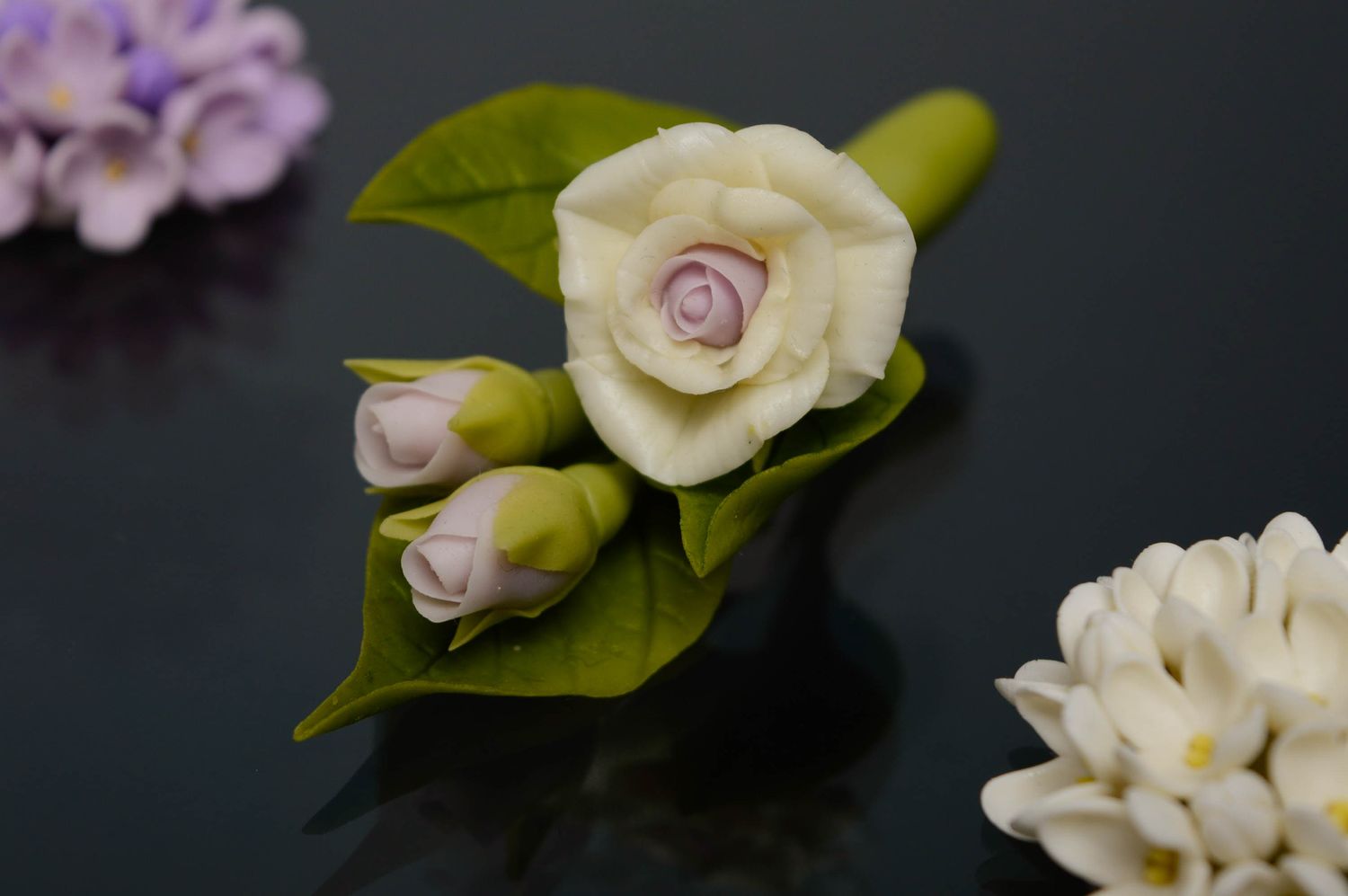 Pinza para el pelo de porcelana fría con forma de flor foto 4