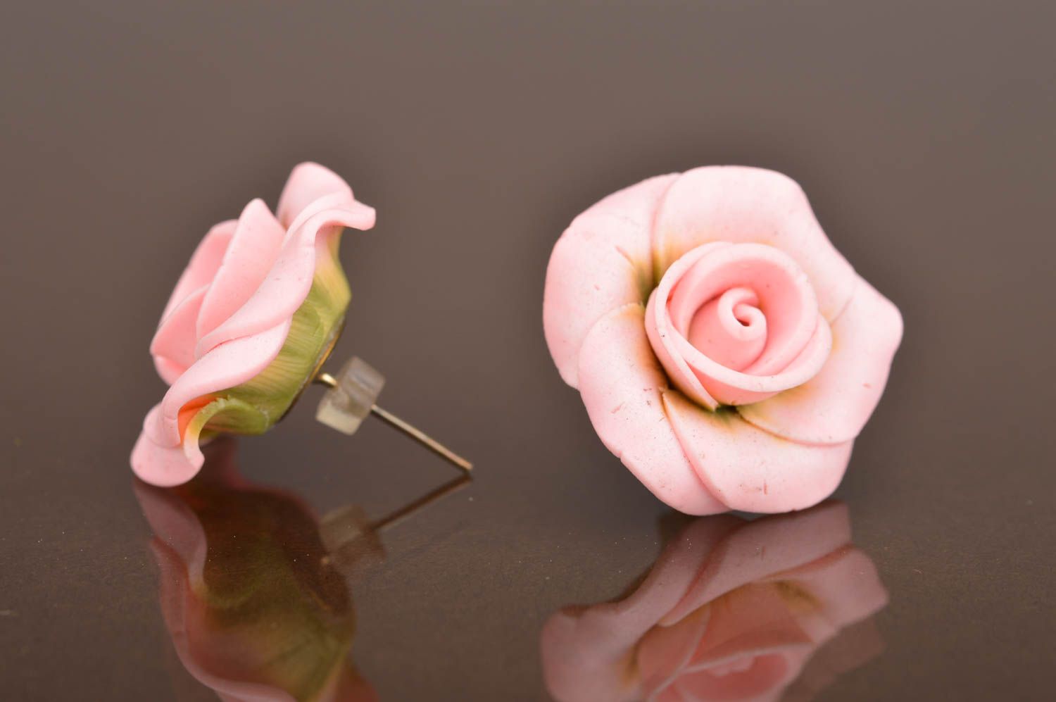 Handmade designer polymer clay floral stud earrings tender pink roses photo 3