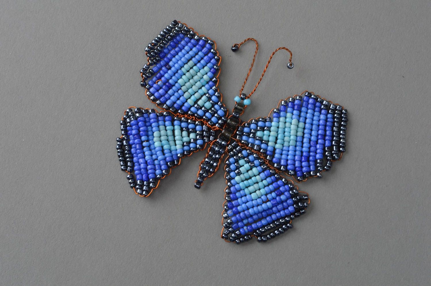 Aimant de réfrigérateur papillon fait main de perles de rocaille bleu original photo 2