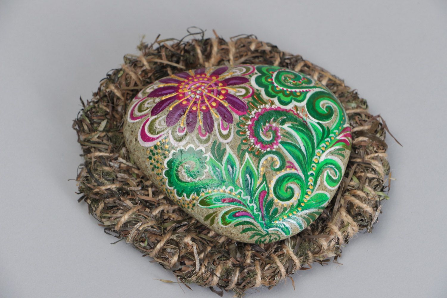 Galet marin peint sur support en algues décoratif à motif floral fait main photo 2