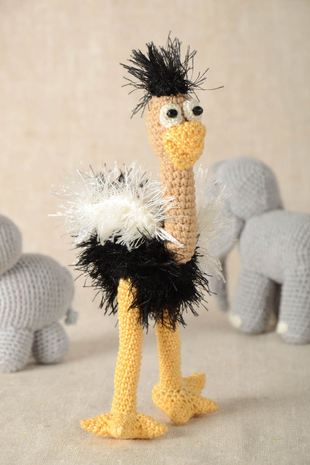 Peluche autruche faite main Jouet tricoté au crochet en coton Cadeau enfant photo 1