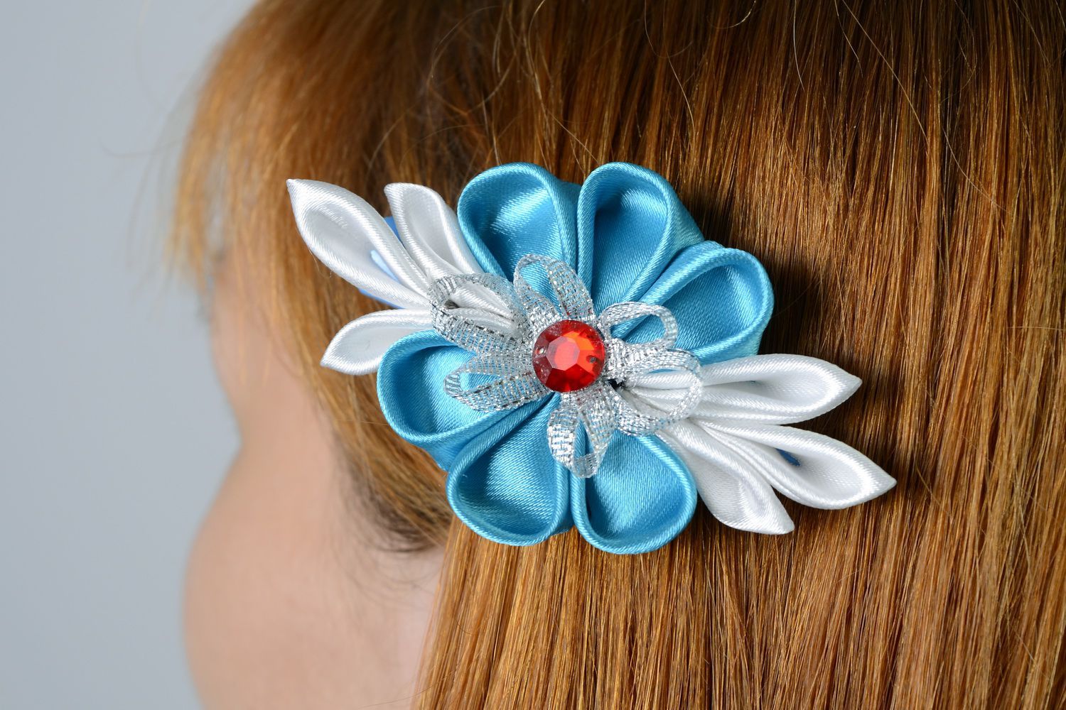 Hair pin with satin flower photo 5