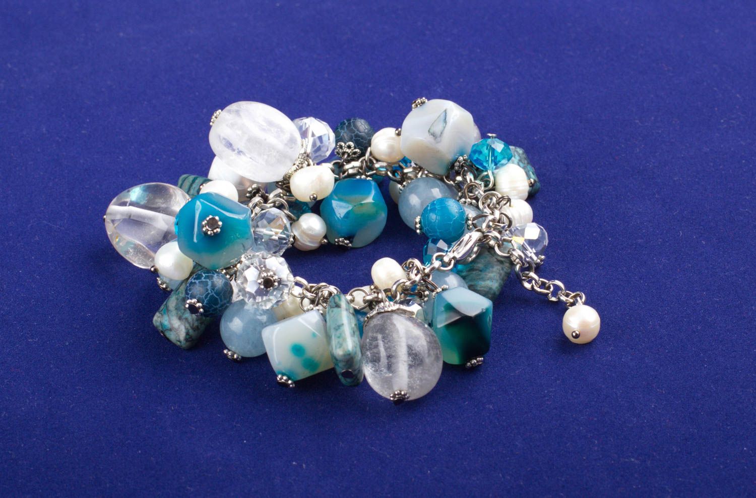 Handmade transparent and blue stone beads bracelet on-chain for her photo 4