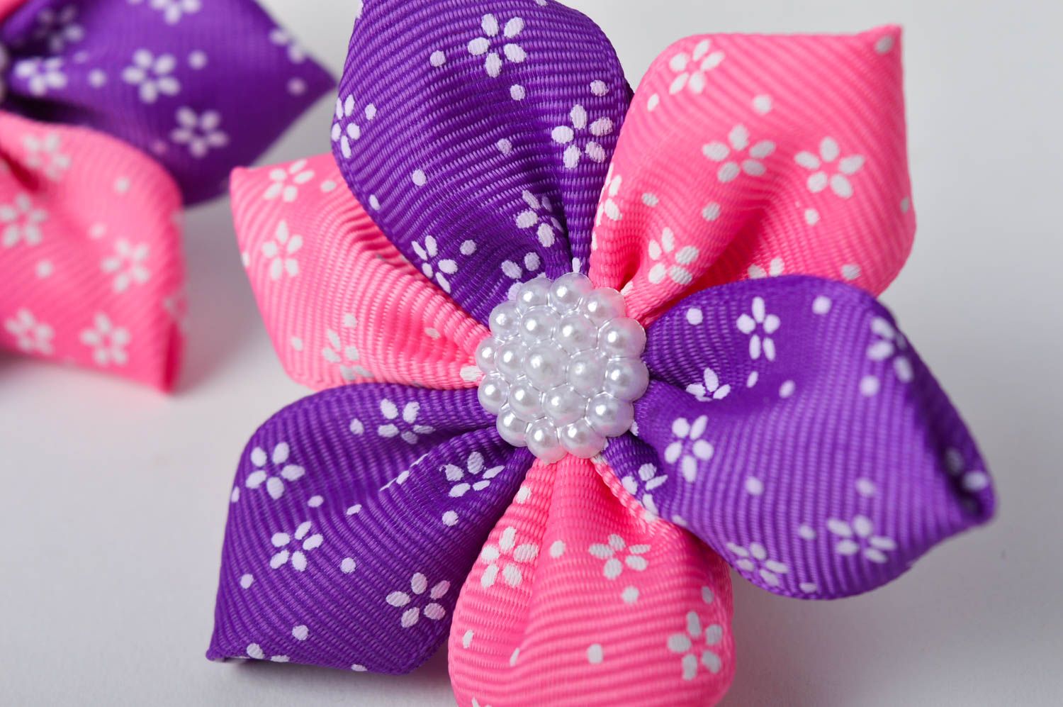 Handmade scrunchies set of hair accessories rep ribbon scrunchies for children photo 3