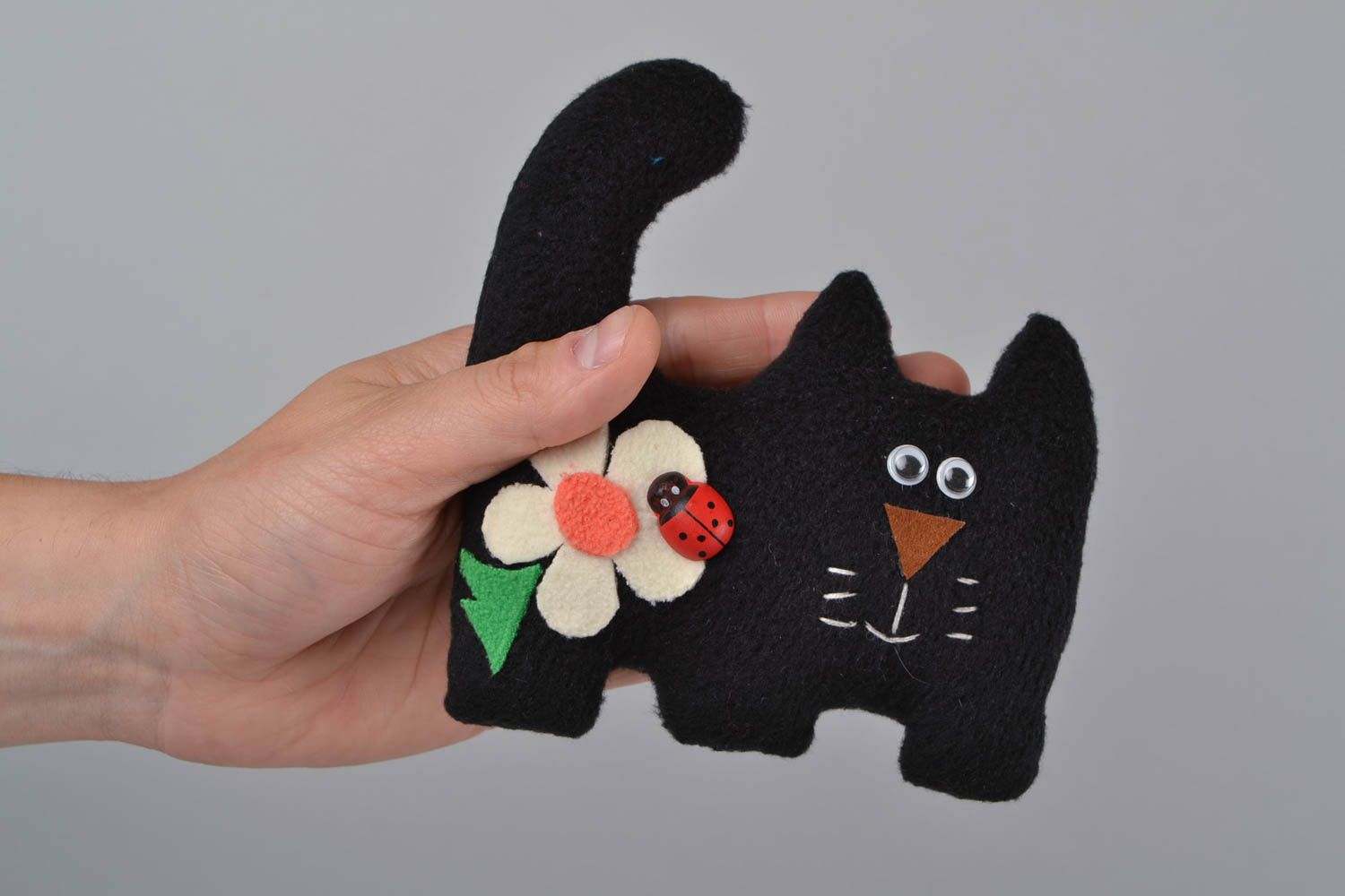 Мягкая игрушка ручной работы кот черный из флиса детская авторского дизайна фото 2