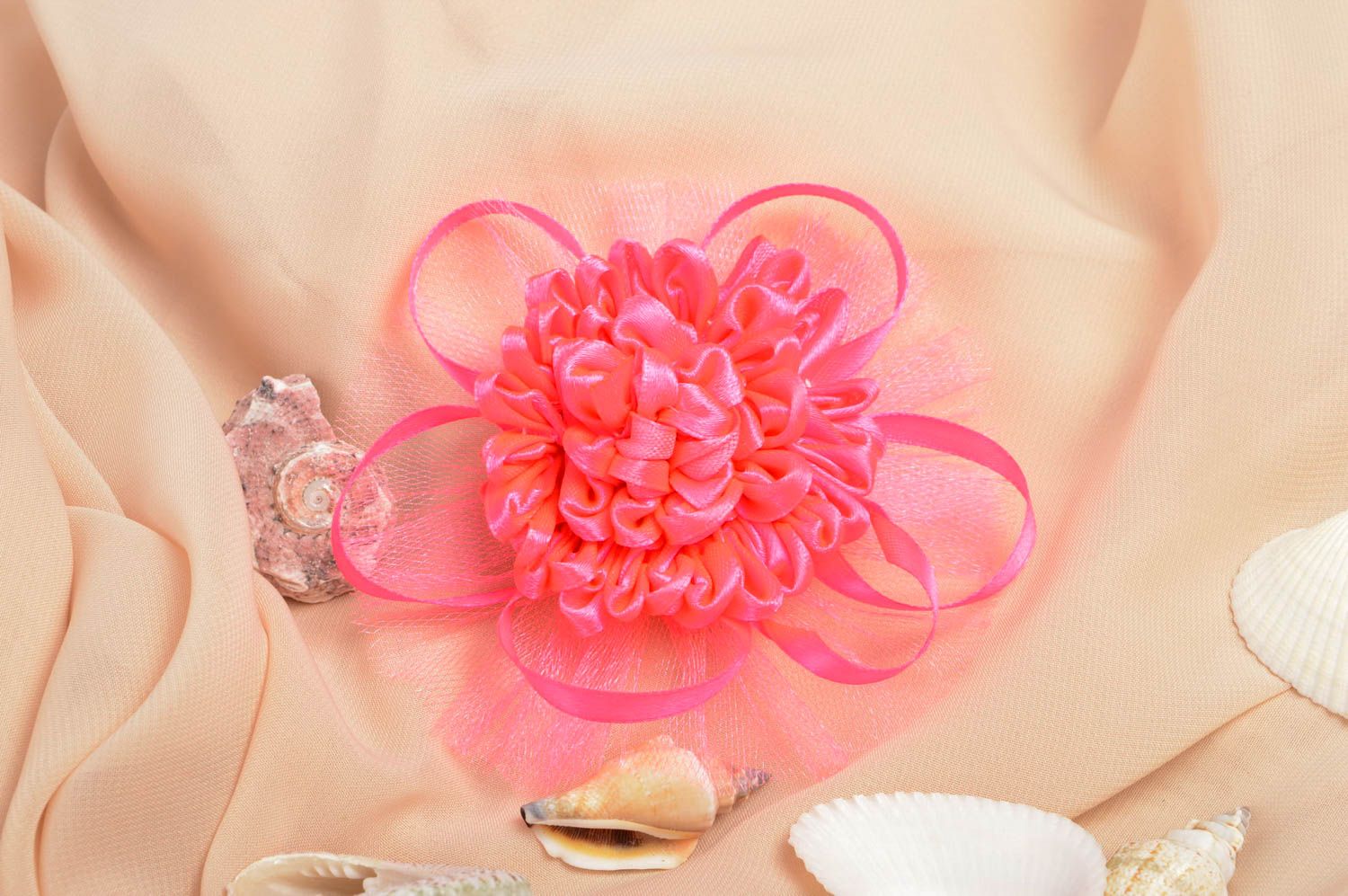 Украшение ручной работы яркая заколка с цветком розовый аксессуар для волос фото 1