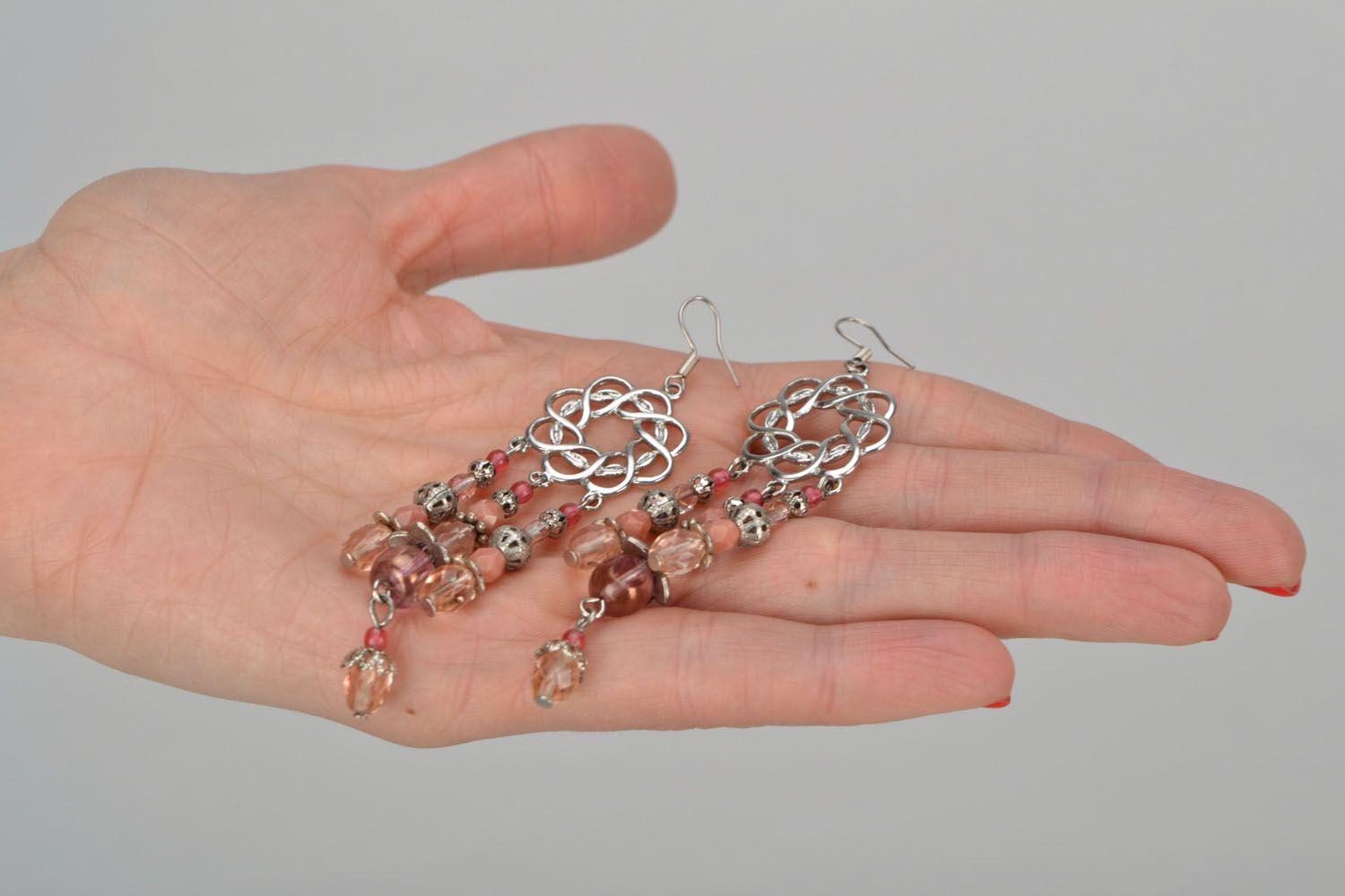 Long metal and glass earrings photo 2