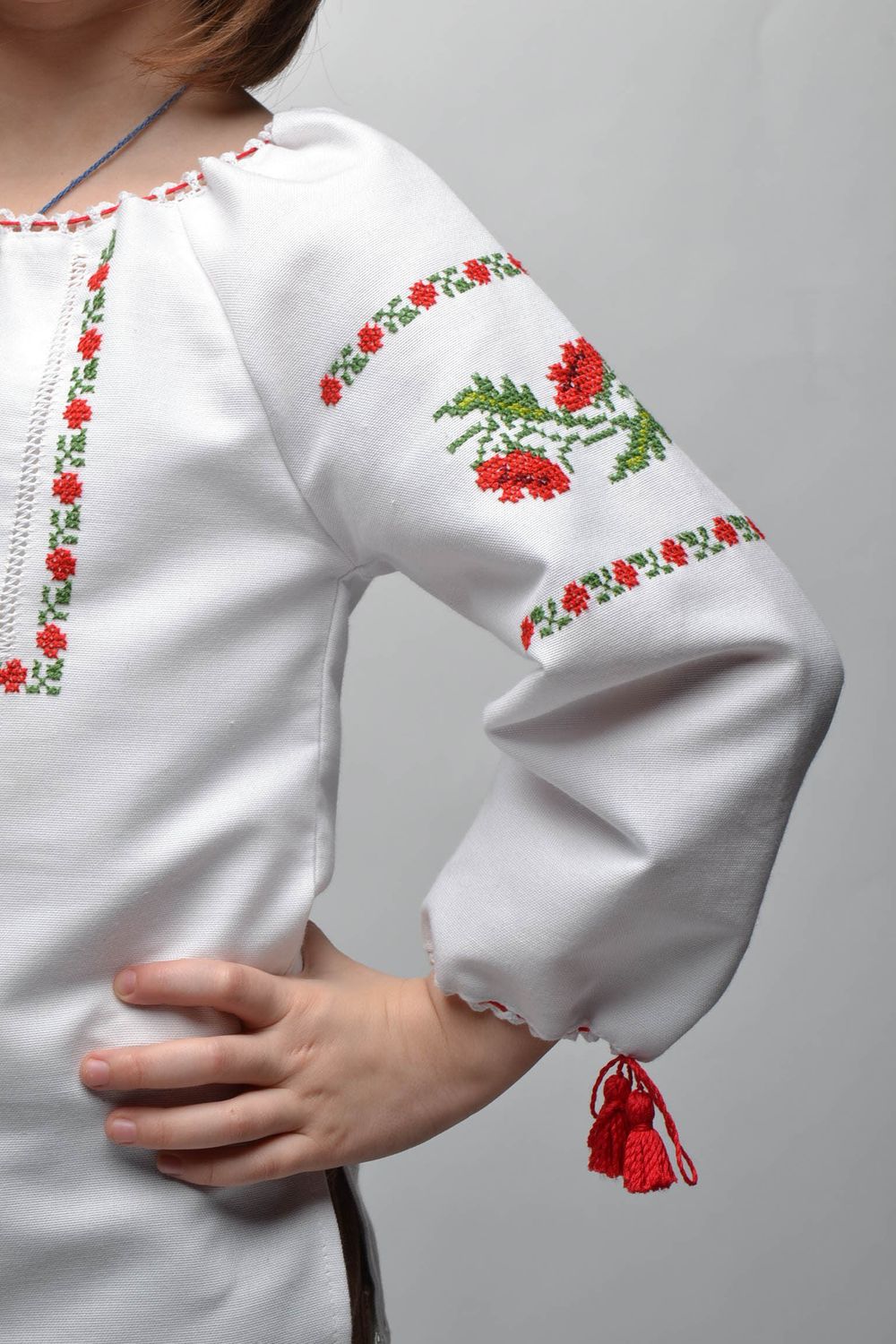 Embroidered shirt with long sleeves for 5-7 years old girl photo 2