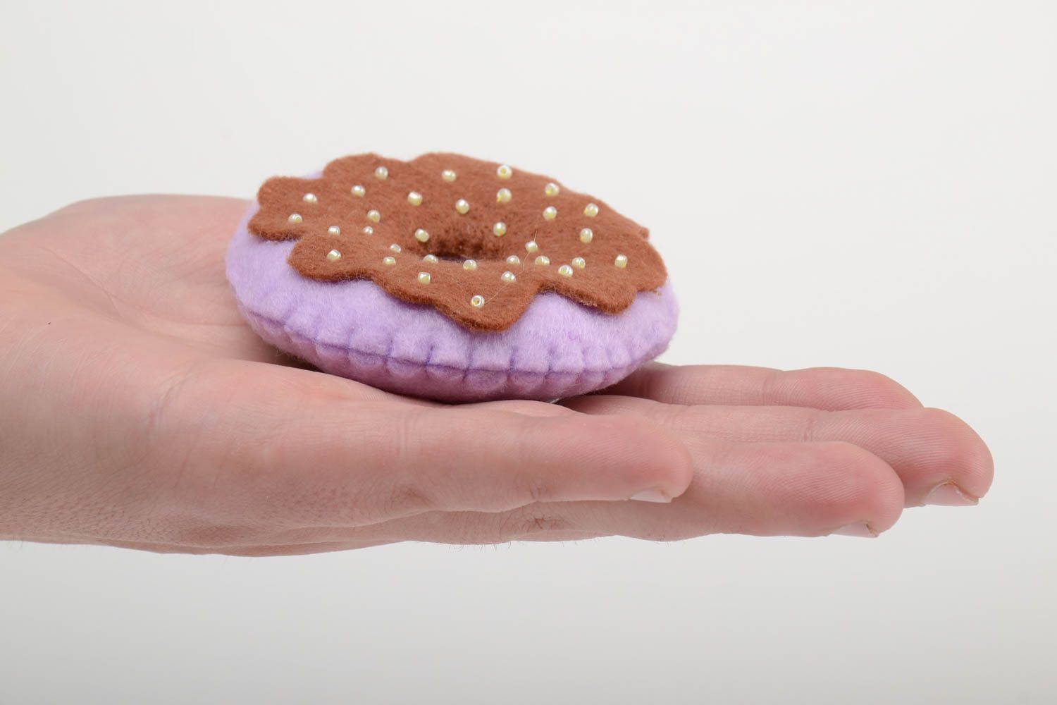 Leckerer schöner origineller Deko Magnet für Kühlschranktür aus Filz in Violett foto 5