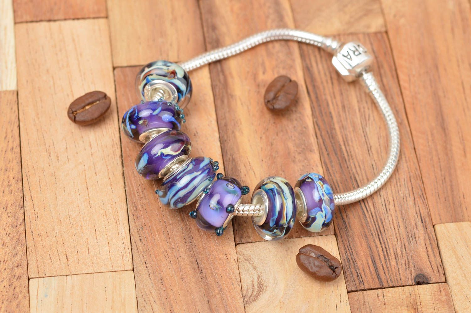 Bracelet verre Bijou fait main design original perles fantaisie Accessoire femme photo 1
