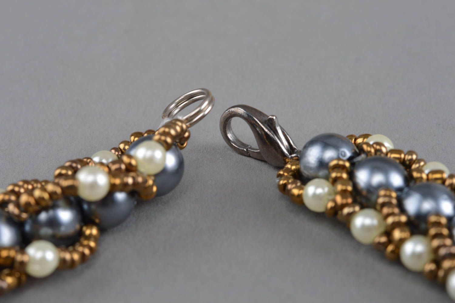 Künstlerisches Collier aus Glasperlen und Perlen vergoldet stilvoll handmade foto 4