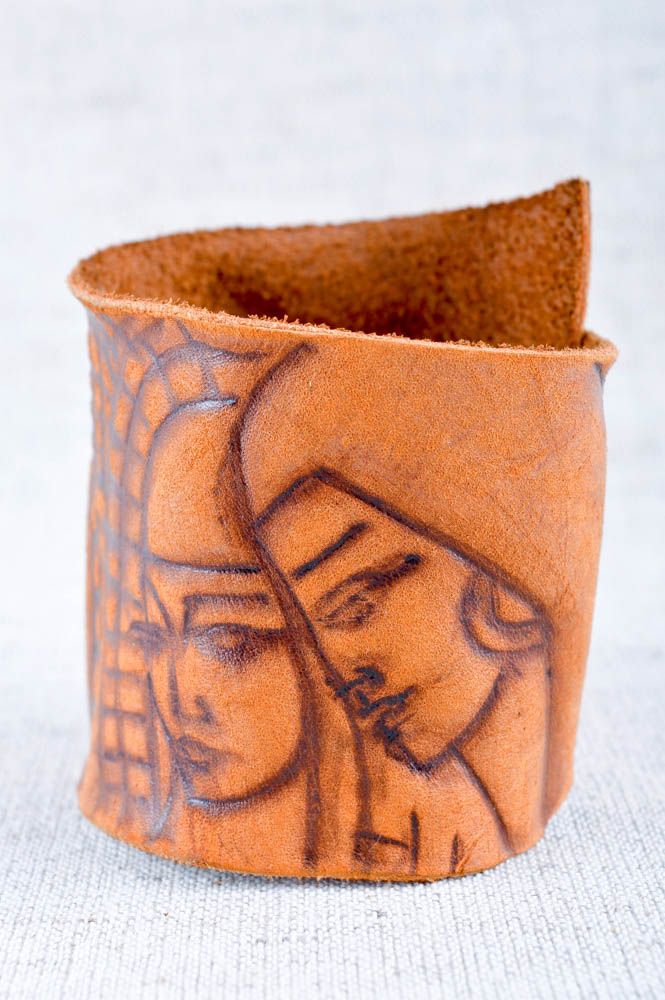 Pulsera de cuero hecha a mano con dibujo accesorio para mujer regalo original foto 1