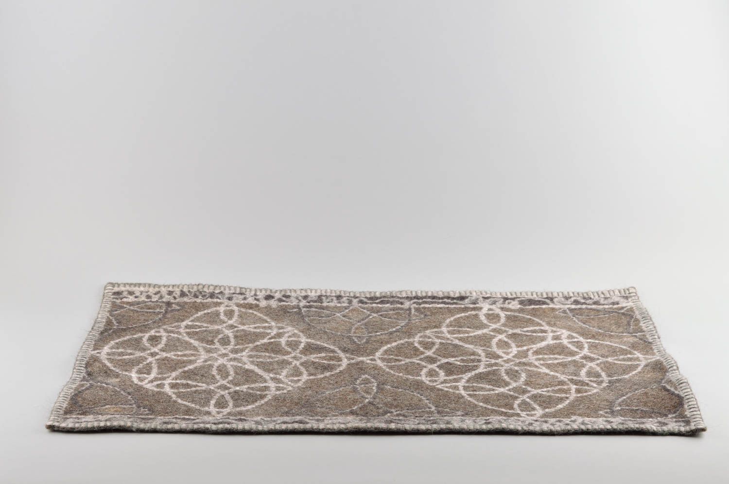 Teppich quadratisch handmade Stoff Teppich Wohn Accessoire moderner Teppich  foto 2
