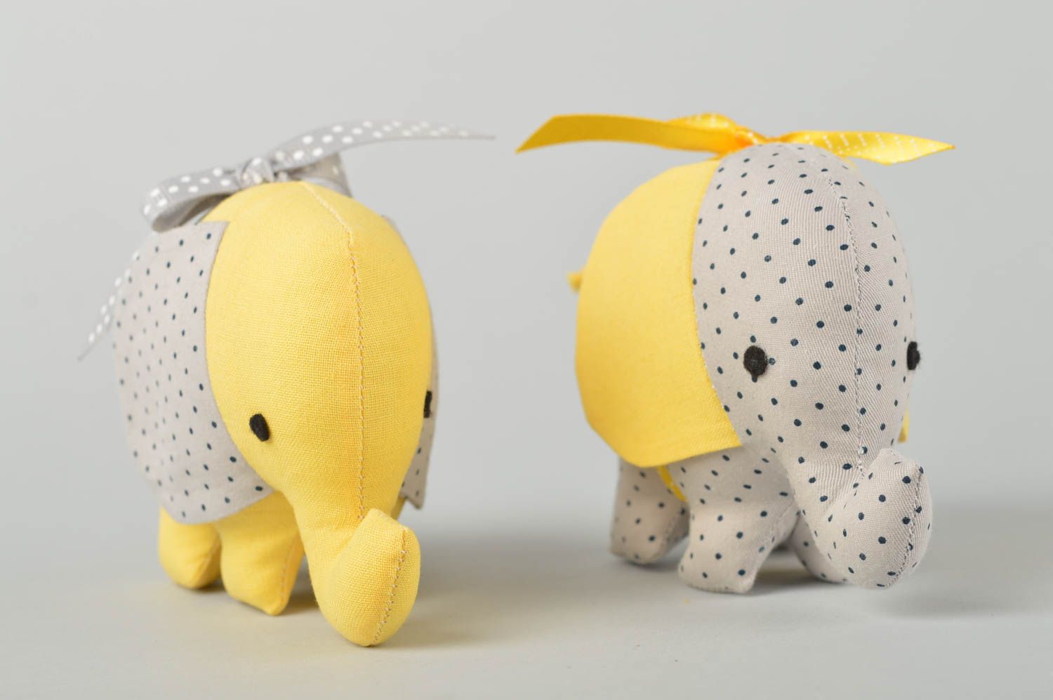 Elefantini fatti a mano pupazzi di peluche giocattoli simpatici da bambini 2 pz foto 3