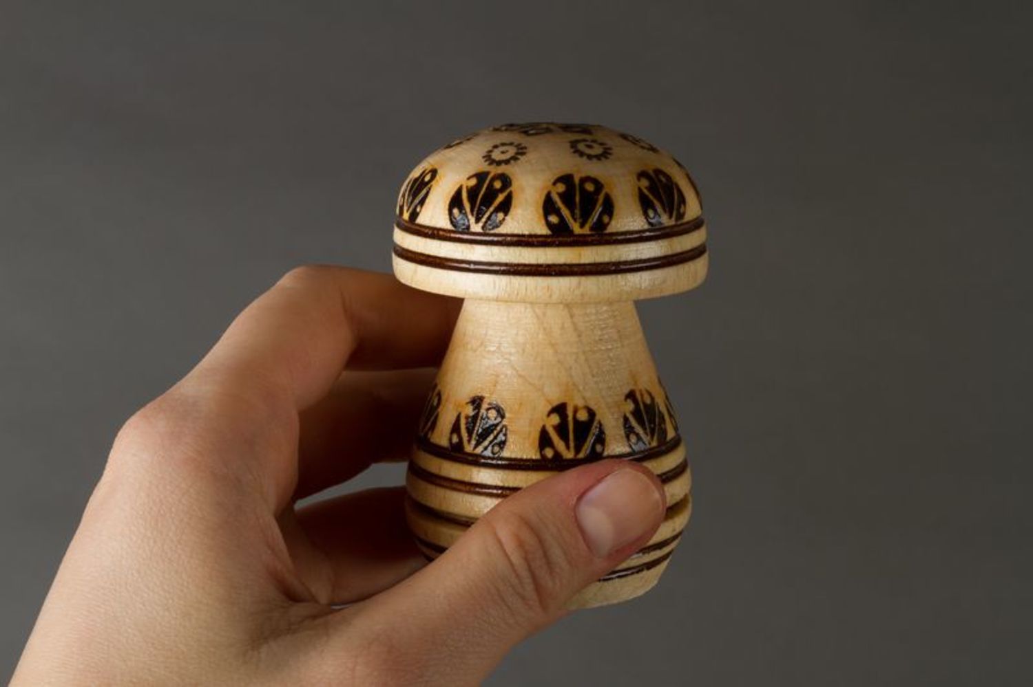 Wooden salt shaker Mushroom photo 2